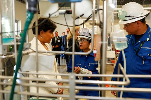 PENNY PRITZKER, former U.S. Secretary of Commerce, visits LyondellBassell’s training center while in town for an UpSkill Houston meeting.